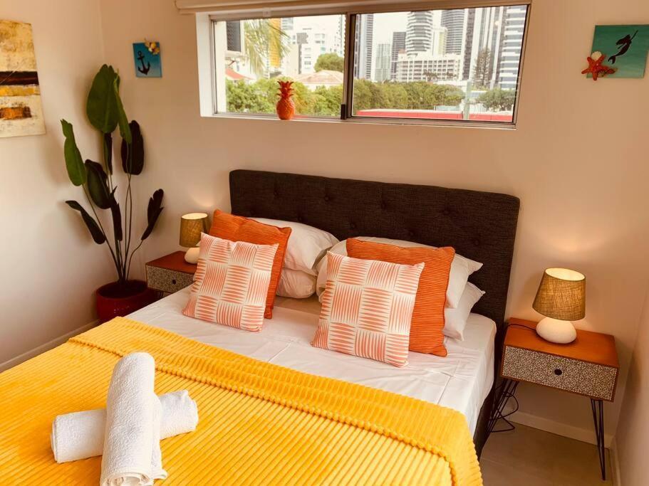Broadbeach, Stylish Apartment Close To Everything Gold Coast Luaran gambar